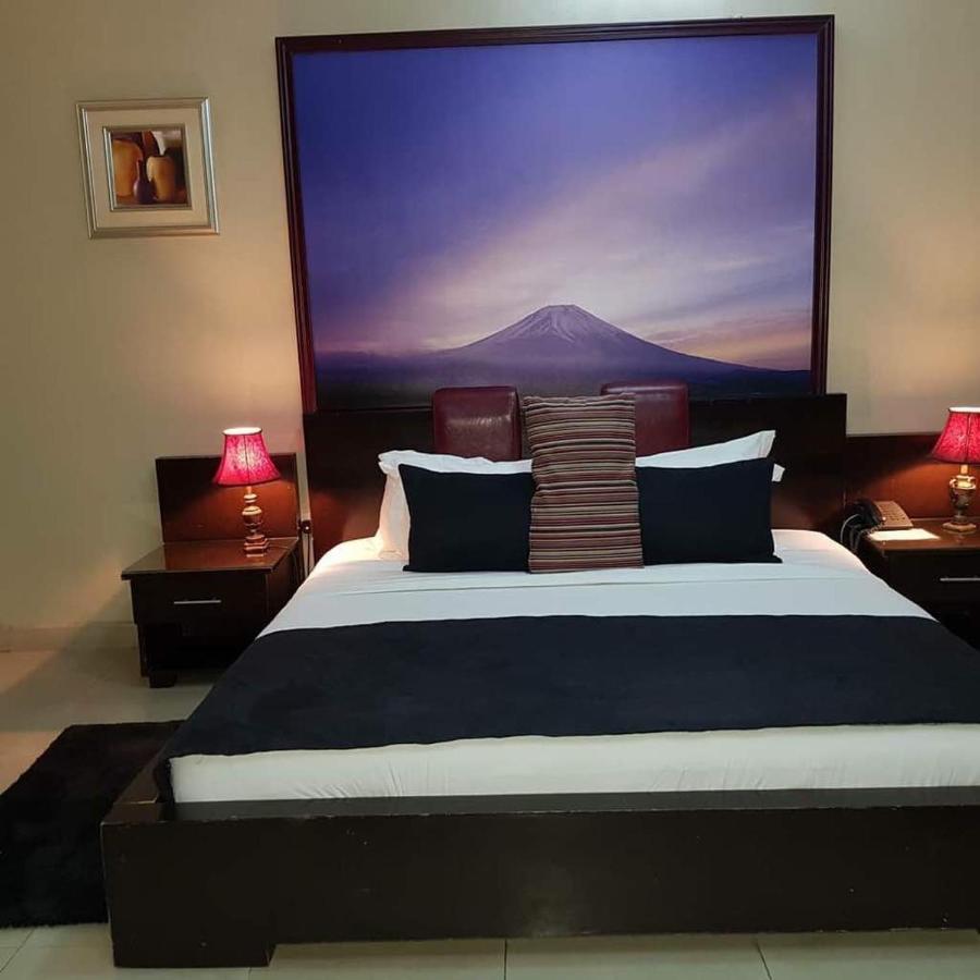 Apartment Royale Hotel & Suite Lagos Eksteriør bilde