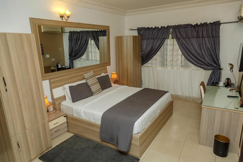 Apartment Royale Hotel & Suite Lagos Eksteriør bilde