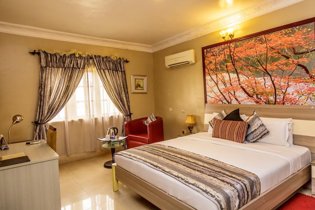 Apartment Royale Hotel & Suite Lagos Eksteriør bilde